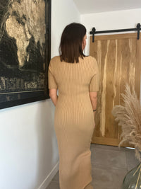 Robe EMY moulante beige foncé