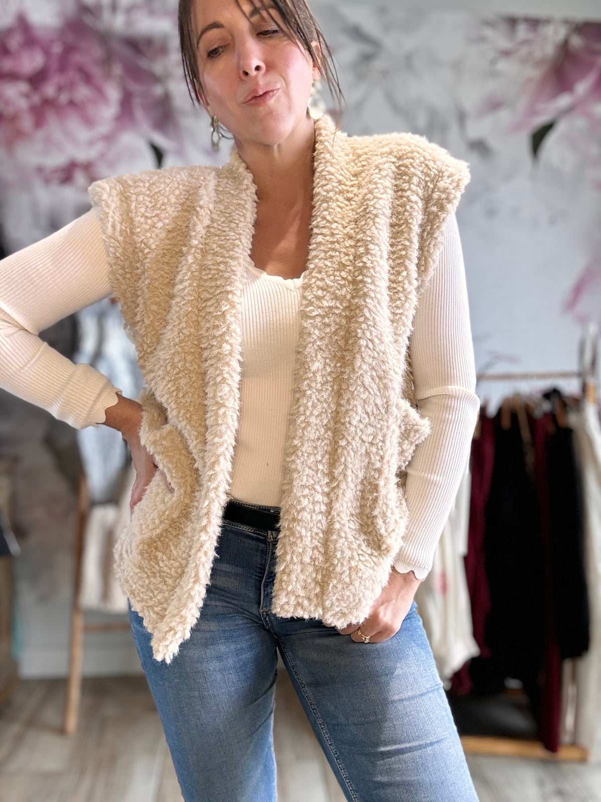 Gilet bouclettes beige JJ